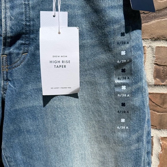 Lucky Brand High Rise Drew Mom Jeans 6 / 28A - Picture 4 of 6